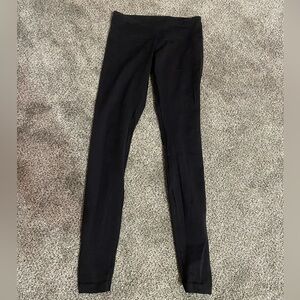 Black leggings lululemon size 4